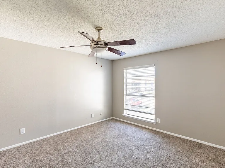 Athena Apartments — Photo 55