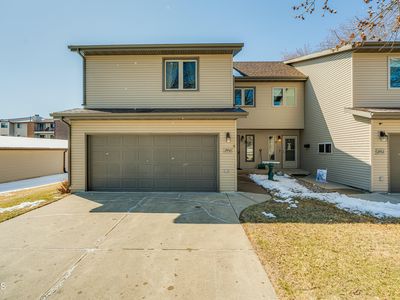 2950 Ontario Ln #1, Bismarck, ND, 58503