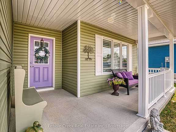 3rd image of 252 Lake Breeze Dr