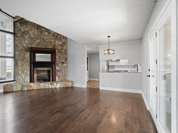 2564 Point St, Claremont, NC 28610