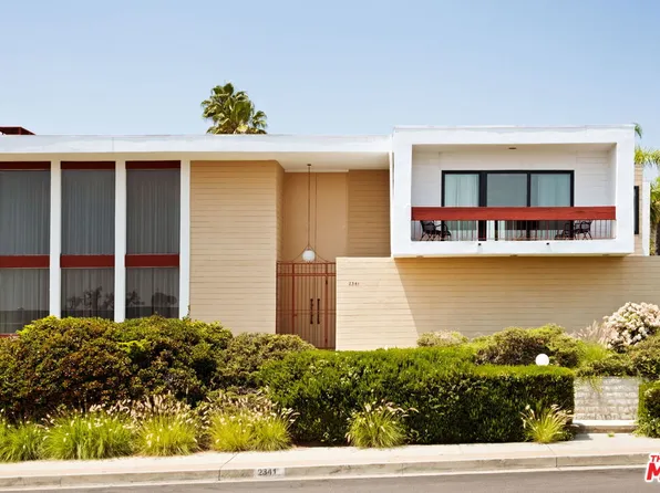 2341 N Hobart Blvd, Los Angeles, CA 90027