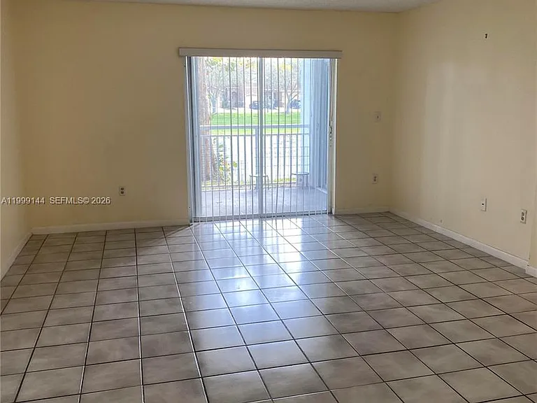8500 SW 212th St #106 — Photo 5