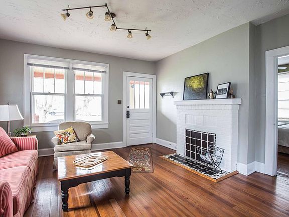 5th image of 3110 Fairview St