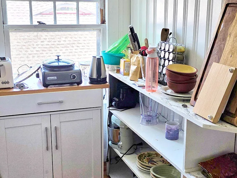 37 Stratford St #2 — Photo 4