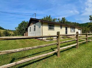 13214 S Calhoun Hwy, Arnoldsburg, WV 25234