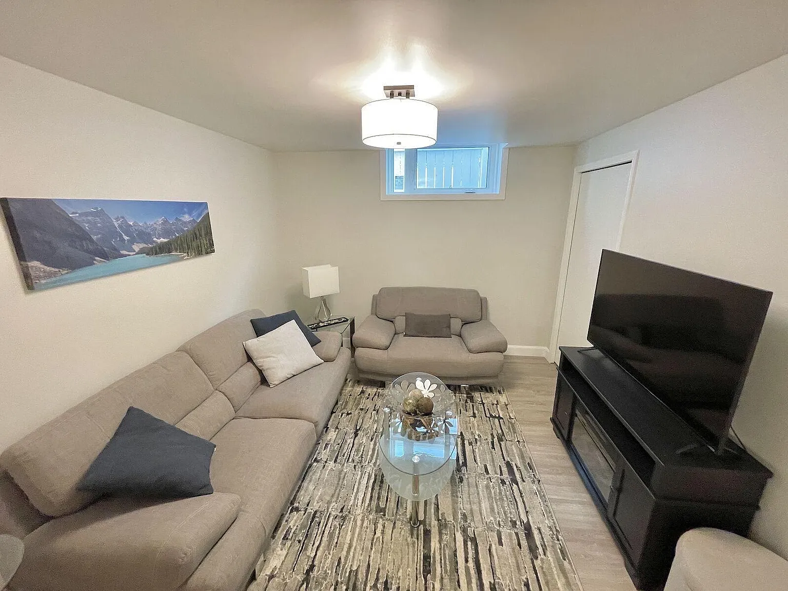 1 bed, 1400 sqft, $850 — Photo 2