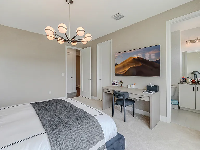 8283 Royal County Down Rd — Photo 55