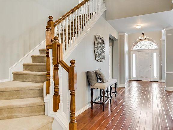 3rd image of 7048 Pensacola Dr