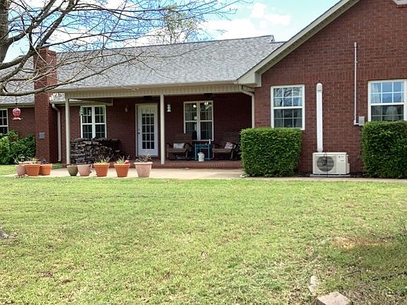 2nd image of 3333 818th Ln