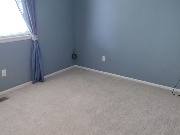 3rd image of 22697 E Ida Ave