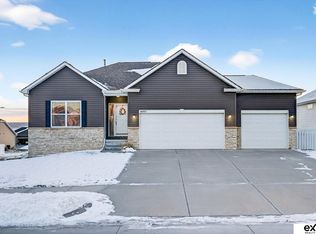 16953 Jackson Ave, Gretna, NE 68028