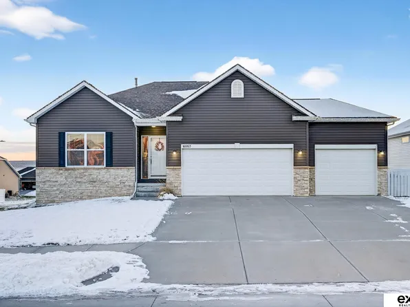 16953 Jackson Ave, Gretna, NE 68028