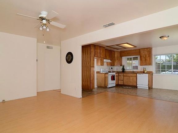 2nd image of 5513 Sapunor Way