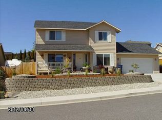 2511 Harvester Loop, East Wenatchee, WA 98802