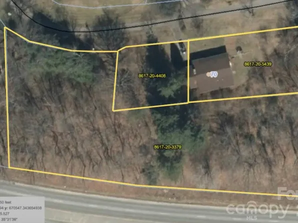 70 Winchester Dr, Waynesville, NC 28785