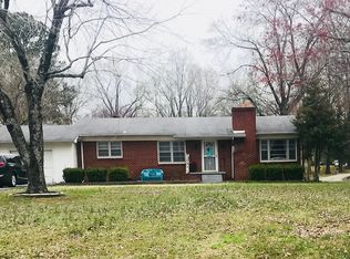 405 Northwood Dr, Huntingdon, TN 38344