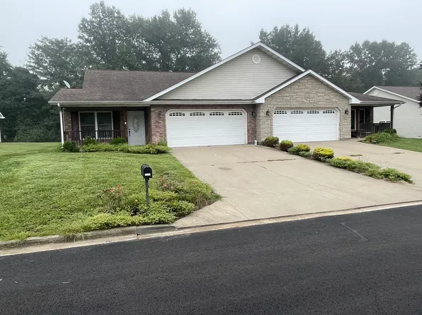 536 Timberline Dr, Farmington, MO 63640