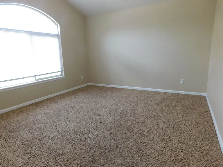 2929 Joan Way — Photo 15