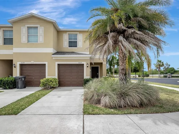 2227 Golden Falcon Dr, Ruskin, FL 33570