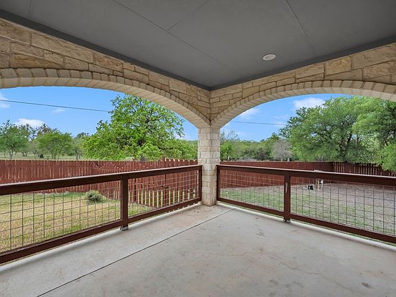 5th image of 623 Skyline Dr