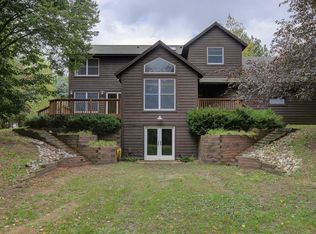 9568 275th Ave NE, North Branch, MN 55056