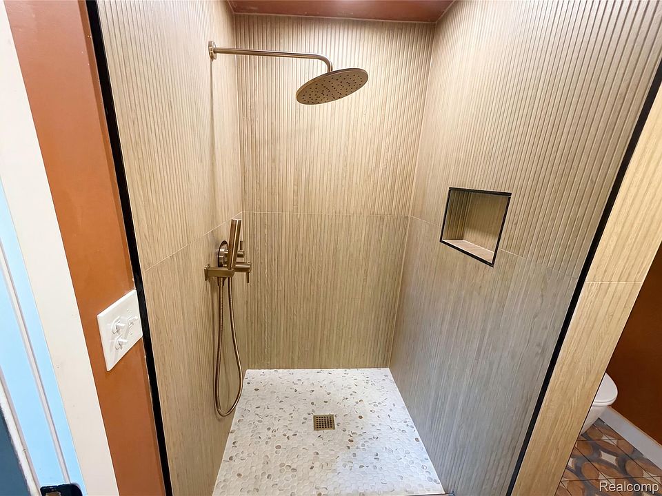 492 Algene St, photo 13
