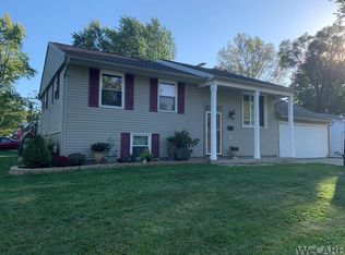 715 Westbrook Dr, Lima, OH 45801