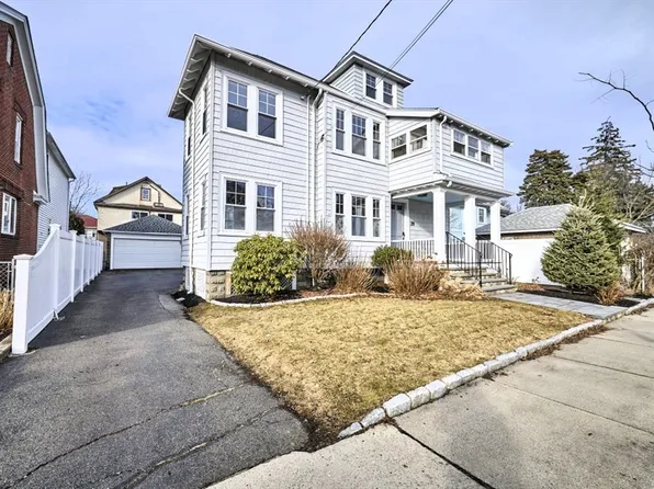 39 Maynard St, Arlington, MA 02474