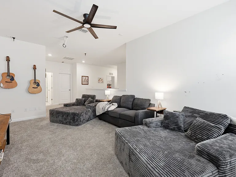 4227 Poplin Grove Dr — Photo 19