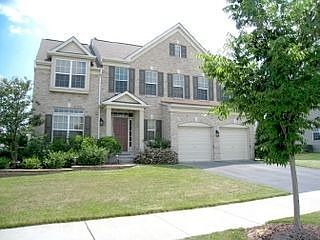1st image of 105 Gillespie Ave