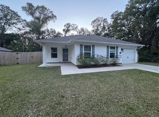 131 Calvert Oaks Dr, Pensacola, FL 32514
