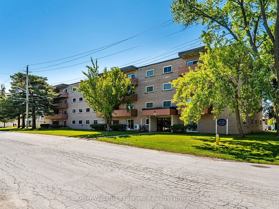 1st image of 184 8th St #203