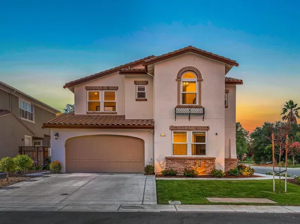 545 Cipres Ln, Morgan Hill, CA 95037