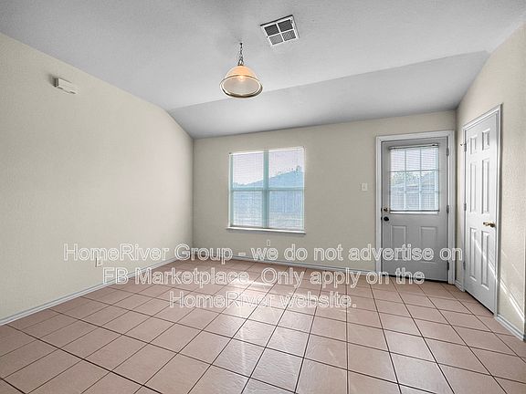 4th image of 3019 Connor Ln