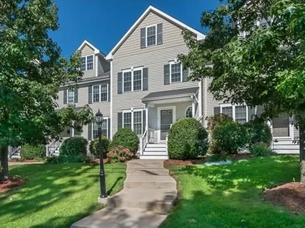 12 Green St Unit 4, Woburn, MA 01801