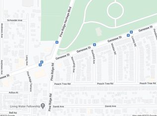 2449 Genesee St, Cheektowaga, NY