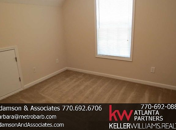5th image of 450 Savannah Pl
