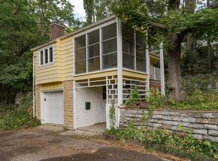 816 5th St SW, Rochester, MN 55902