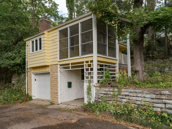 816 5th St SW, Rochester, MN 55902