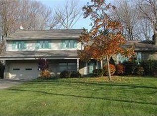 636 Shady Ln NE, Warren, OH