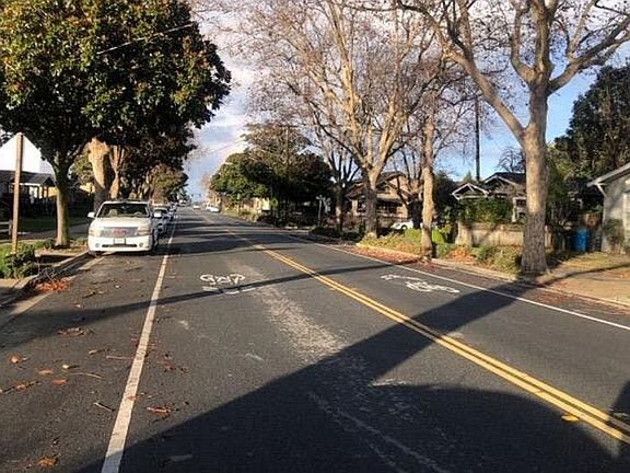 5th image of 742 4th St