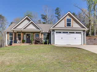 1712 E Saluda Lake Rd, Greenville, SC 29611
