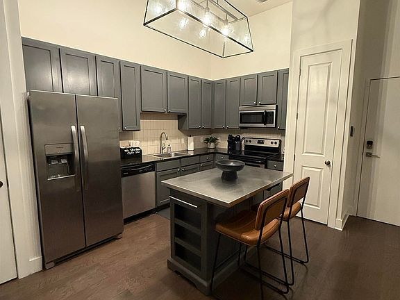 3rd image of 333 E Boyd Dr #24