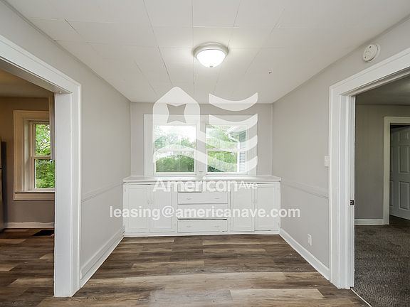 4-Living Room