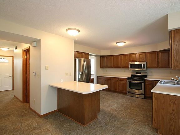 Entry/Half Bath/Kitchen
