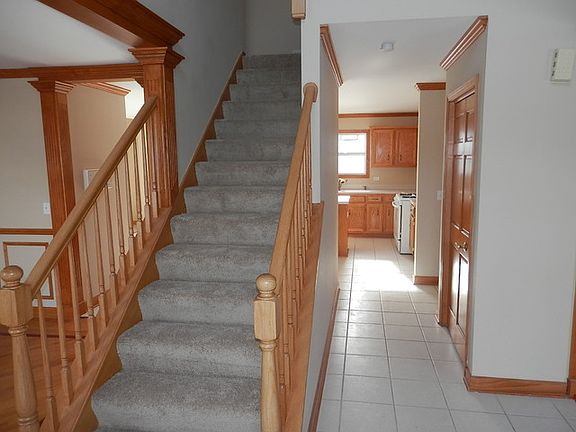 4th image of 24831 Michele Dr