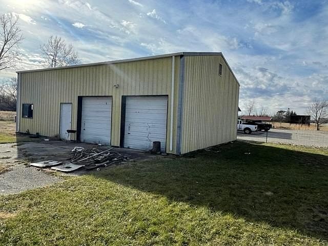 2nd image of 2601 W Cumberland St