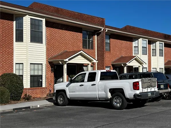 298 Mount Vernon Dr, Calhoun, GA 30701