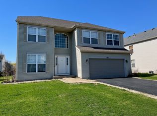 1811 Prairie Ridge Dr, Plainfield, IL 60586