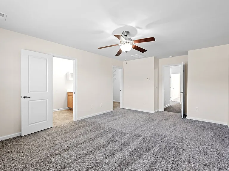 453 Christiane Way — Photo 16